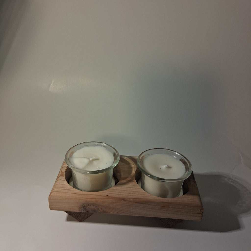 CEDAR HOLDER W/ VOTIVES